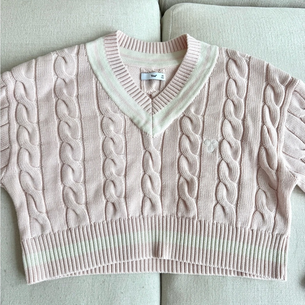 Aritzia TNA Varsity Cable-Knit Cropped Sweater β XS - Picture 3 of 9